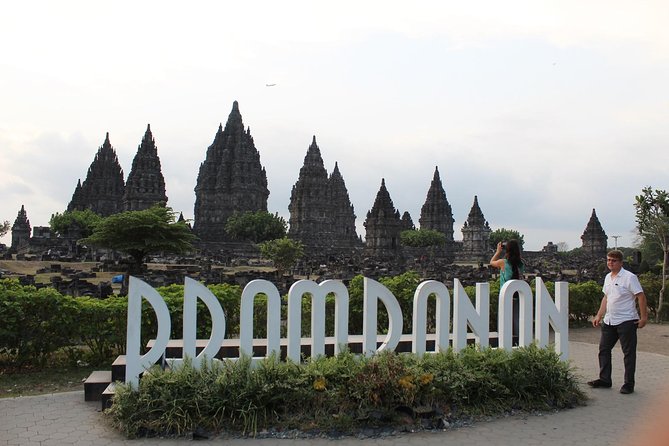 Yogyakarta Cultural Tour: Borobudur Temple, Prambanan Temple and Merapi Volcano - What the $261 price really buys you