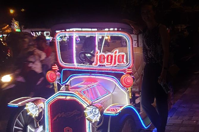 Yogyakarta Historical and Food Tour - Why Yogyakarta works so well after dark