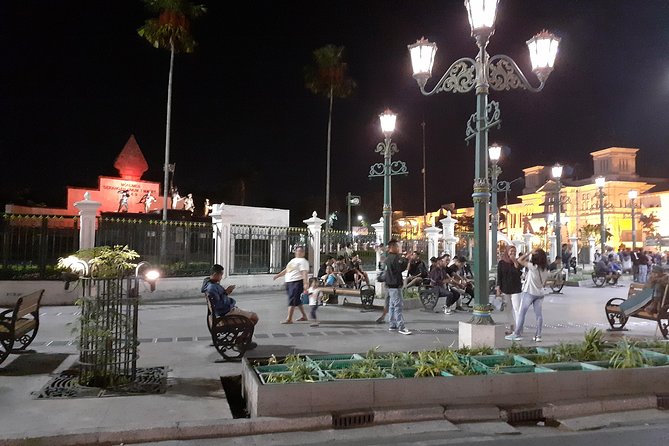 Yogyakarta Night Delight Walking Tour - Starting with coffee beside Malioboro